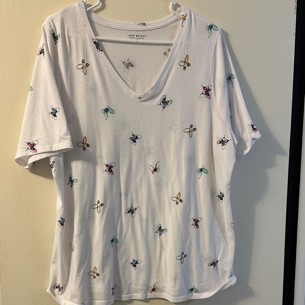 FINAL MARKDOWN Lane Bryant Multicolor Butterfly Print Women's Tee